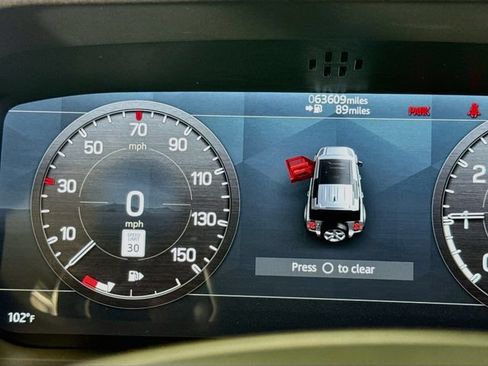 Used 2021 Land Rover Defender 110 SE AWD/4WD image 13