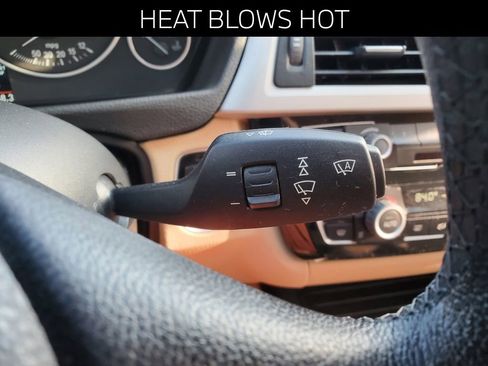 Used 2016 BMW 320i Sedan image 18