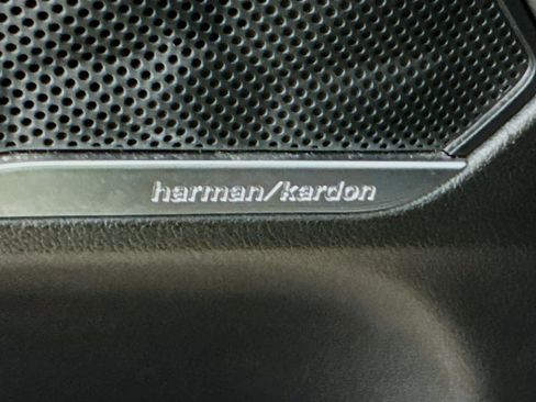 Used 2023 Hyundai Santa Fe SEL w/ Premium Package image 4