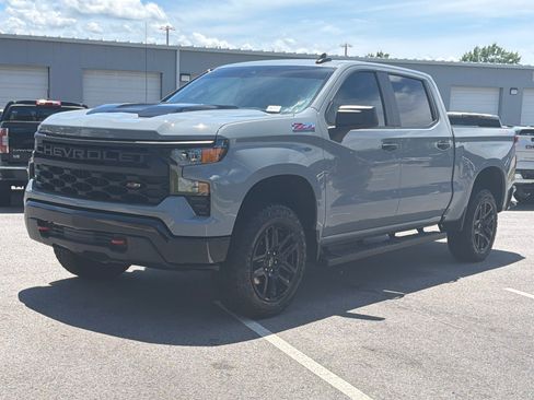 Used 2024 Chevrolet Silverado 1500 Custom Trail Boss AWD/4WD image 7