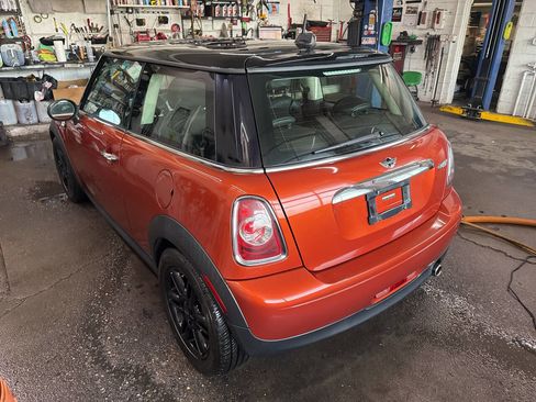 Used 2013 MINI Cooper Hardtop image 3