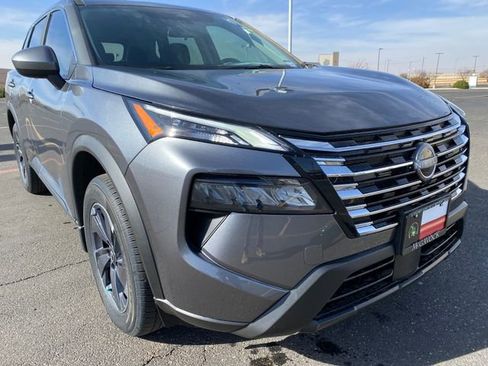 New 2026 Nissan Rogue SV w/ Cold Weather Package image 8