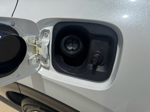 Certified 2026 Honda HR-V EX-L image 30