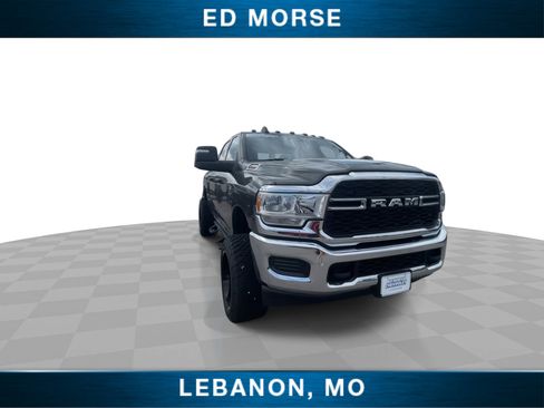 Used 2024 RAM 2500 Tradesman w/ Chrome Appearance Group image 2