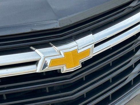 Used 2022 Chevrolet Equinox LT FWD image 11