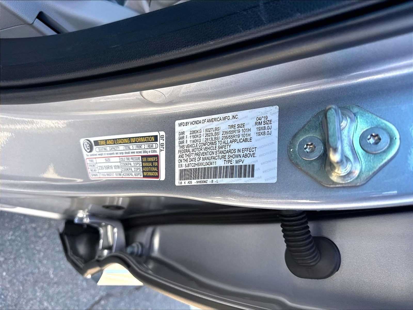 Used 2019 Acura RDX w/ Technology Package AWD/4WD image 30