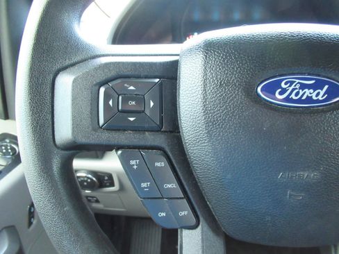 Used 2018 Ford F150 XLT w/ XTR Package AWD/4WD image 24