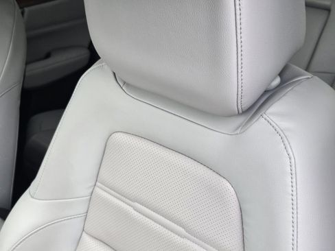 Used 2019 Honda CR-V EX-L image 17