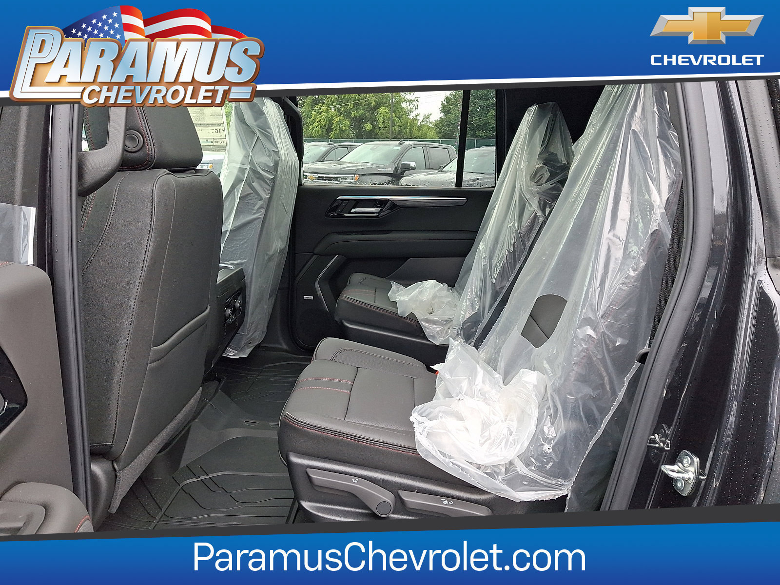 New 2026 Chevrolet Suburban RST w/ Comfort Package AWD/4WD image 6