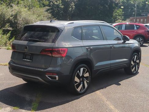 Used 2024 Volkswagen Taos SEL AWD/4WD image 4