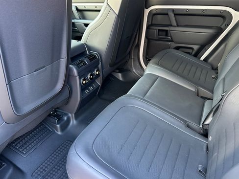 New 2026 Land Rover Defender 110 OCTA image 16