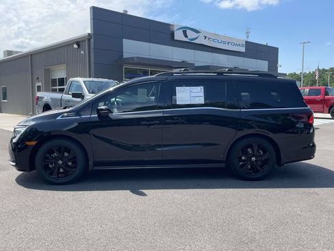 Used 2024 Honda Odyssey Sport image 29