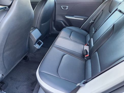 New 2025 Kia K4 GT-Line image 23