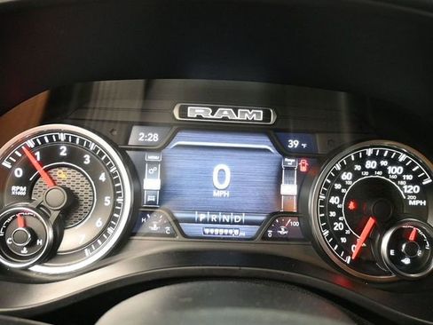 Used 2019 RAM 1500 Big Horn image 18