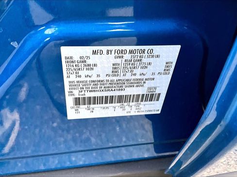 Used 2025 Ford Maverick XLT image 36