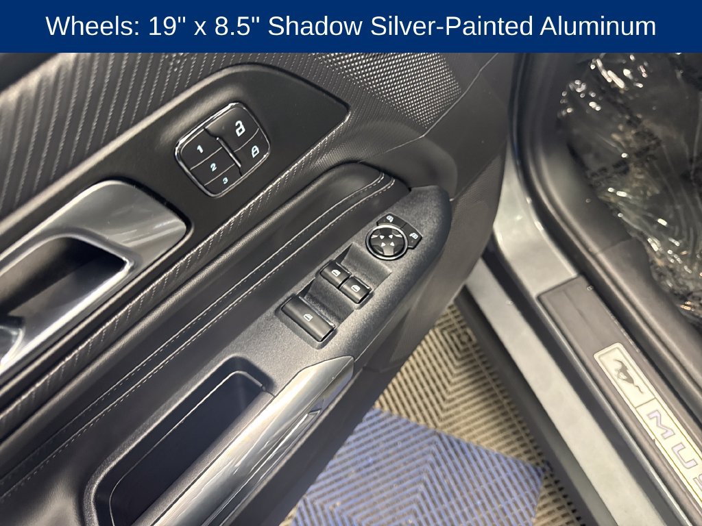 Used 2025 Ford Mustang GT Premium RWD image 13