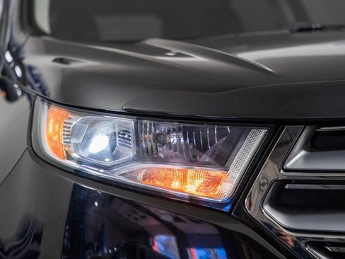 Used 2018 Ford Edge SEL w/ Equipment Group 201A image 14