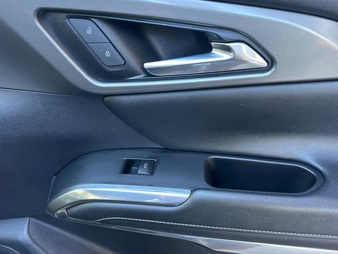 Certified 2024 Chevrolet Traverse LT image 23