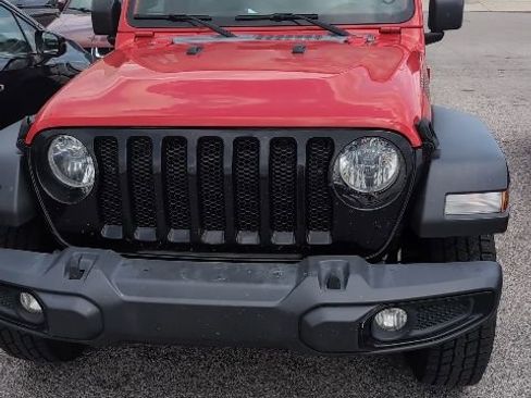Used 2021 Jeep Wrangler Unlimited Sport image 2