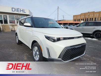 New 2025 Kia Soul LX