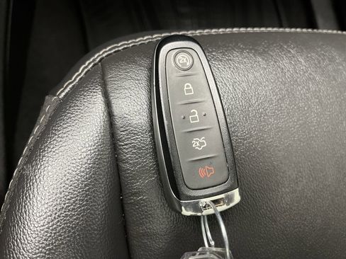 Certified 2018 Ford Escape Titanium w/ Ford Safe & Smart Package image 28