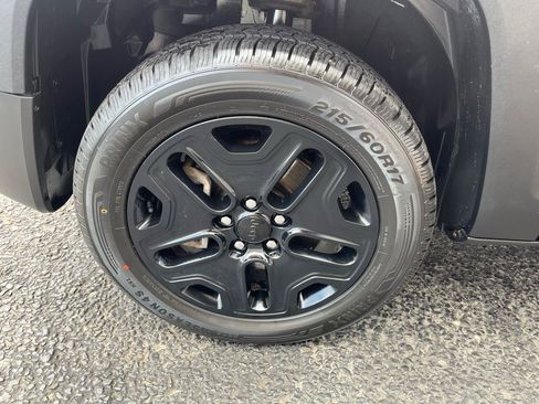 Used 2020 Jeep Renegade Sport AWD/4WD image 15