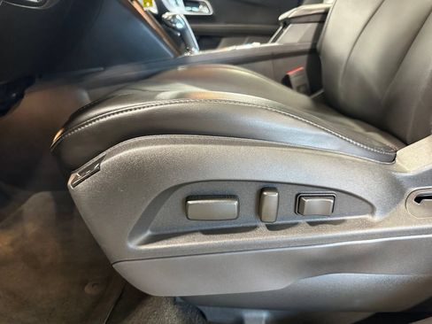 Used 2013 Chevrolet Equinox LTZ FWD image 14