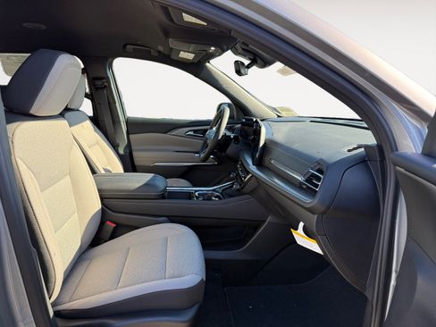 New 2026 Chevrolet Traverse LT w/ Midnight/Sport Edition image 19