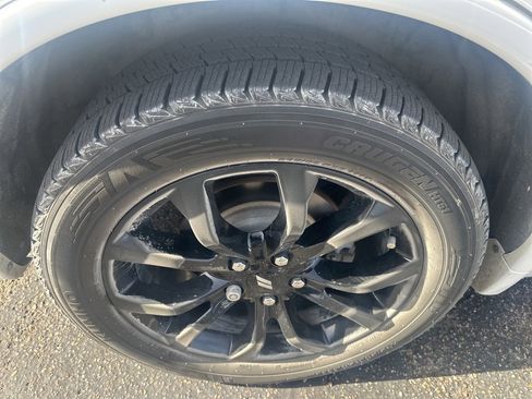 Used 2019 Dodge Durango GT image 7