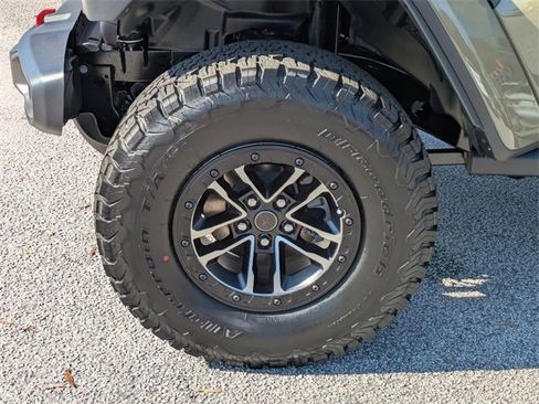 New 2026 Jeep Wrangler Rubicon w/ Xtreme 35 Tire Package image 10