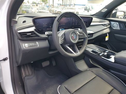 New 2026 Buick Enclave Avenir image 11