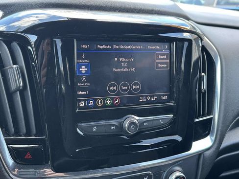 Used 2023 Chevrolet Traverse LT FWD image 24