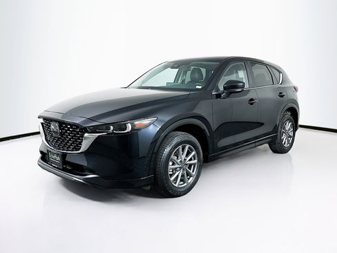 Used 2025 MAZDA CX-5 AWD 2.5 S w/ Select Package image 3