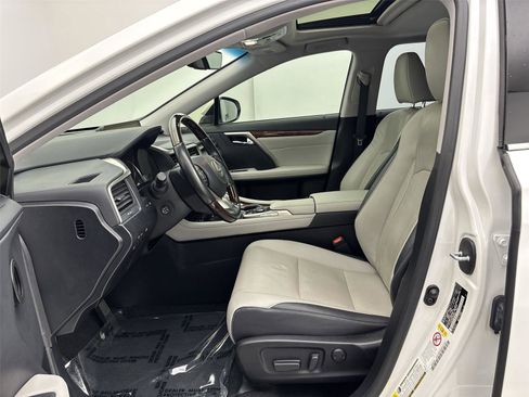 Used 2019 Lexus RX 450hL Premium image 25