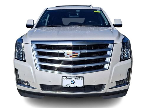 Used 2020 Cadillac Escalade Premium Luxury AWD/4WD image 2