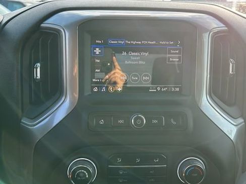 Used 2024 Chevrolet Silverado 2500 Custom w/ Custom Value Package image 20