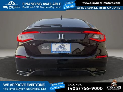 Used 2023 Honda Civic Sport image 4