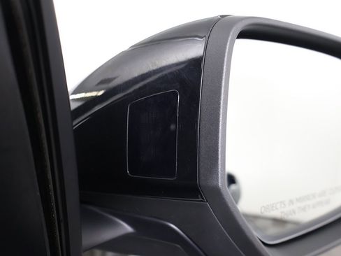 Used 2024 Audi Q8 Premium Plus image 39