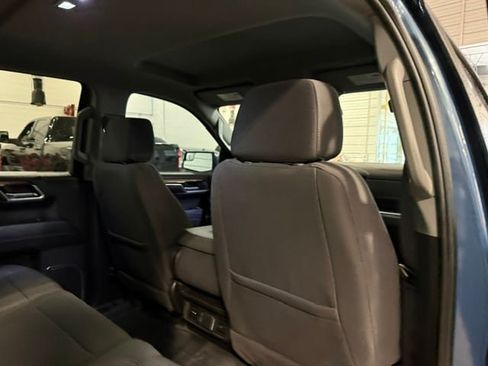 Used 2024 Chevrolet Silverado 1500 LT AWD/4WD image 15