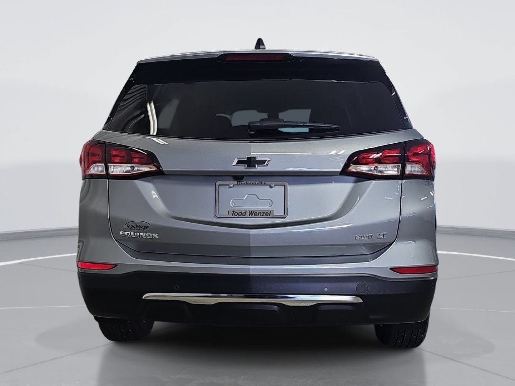 Used 2024 Chevrolet Equinox LT AWD/4WD image 5