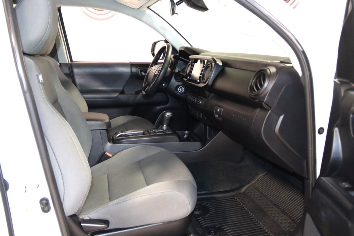 Used 2020 Toyota Tacoma SR AWD/4WD image 51