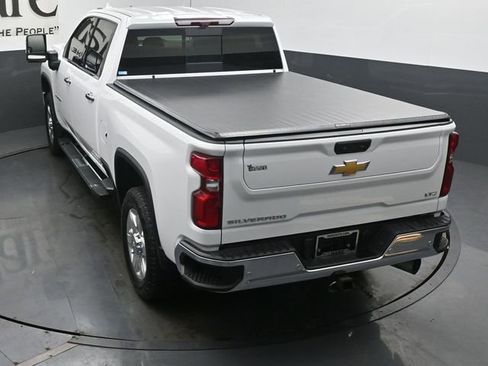 Used 2022 Chevrolet Silverado 2500 LTZ AWD/4WD image 56