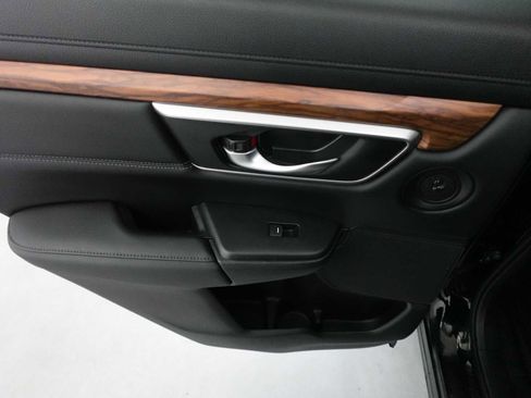 Certified 2019 Honda CR-V Touring image 26