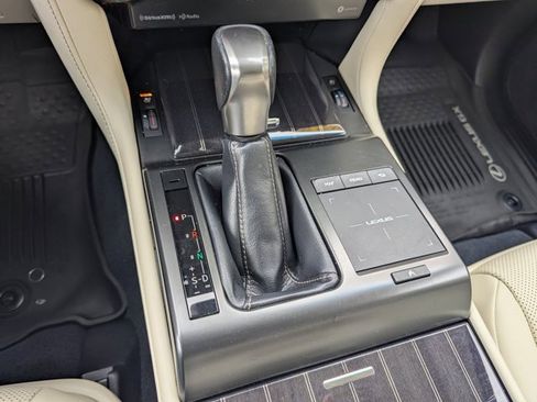 Used 2023 Lexus GX 460 Premium image 28