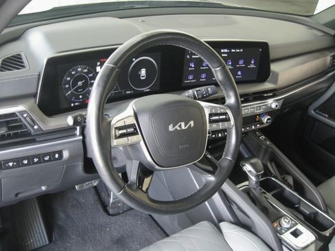Used 2024 Kia Telluride SX X-Line image 11