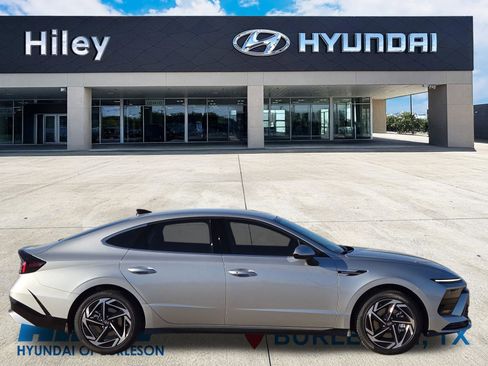 New 2026 Hyundai Sonata SEL image 3