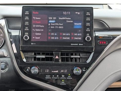 Used 2023 Toyota Camry XSE FWD image 17