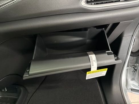 New 2026 Chrysler Pacifica Select w/ S Appearance Package image 51