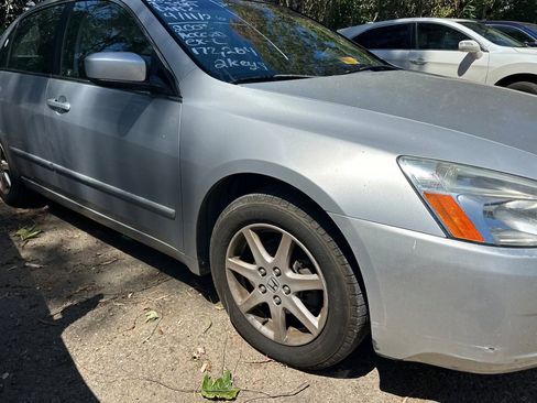Used 2003 Honda Accord EX image 4