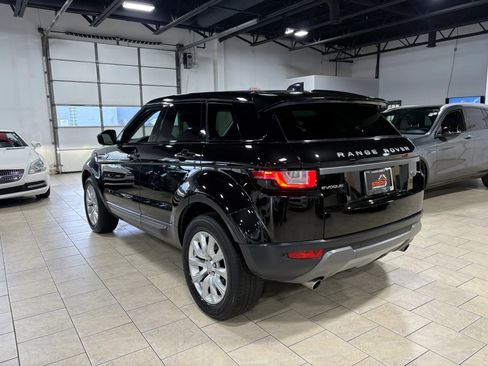 Used 2018 Land Rover Range Rover Evoque SE AWD/4WD image 13